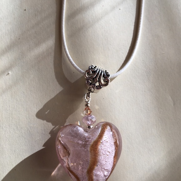 Glass heart pendant on white silk cord - Picture 4 of 8